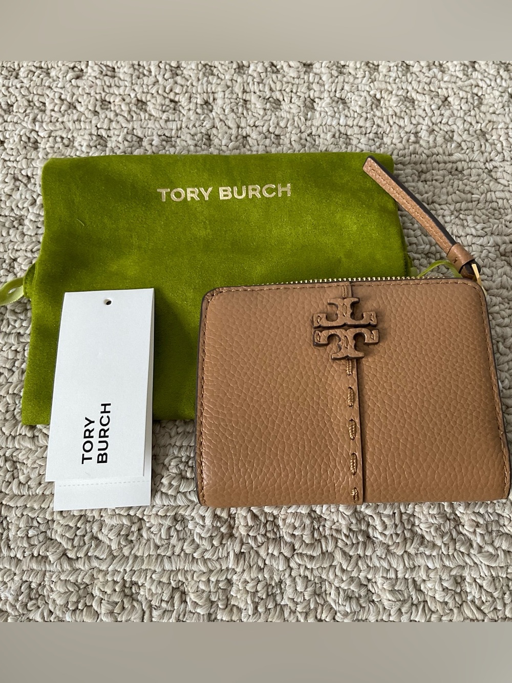 Tory Burch Tan Pebbled McGraw Leather Zip Wristlet Card Case NWT